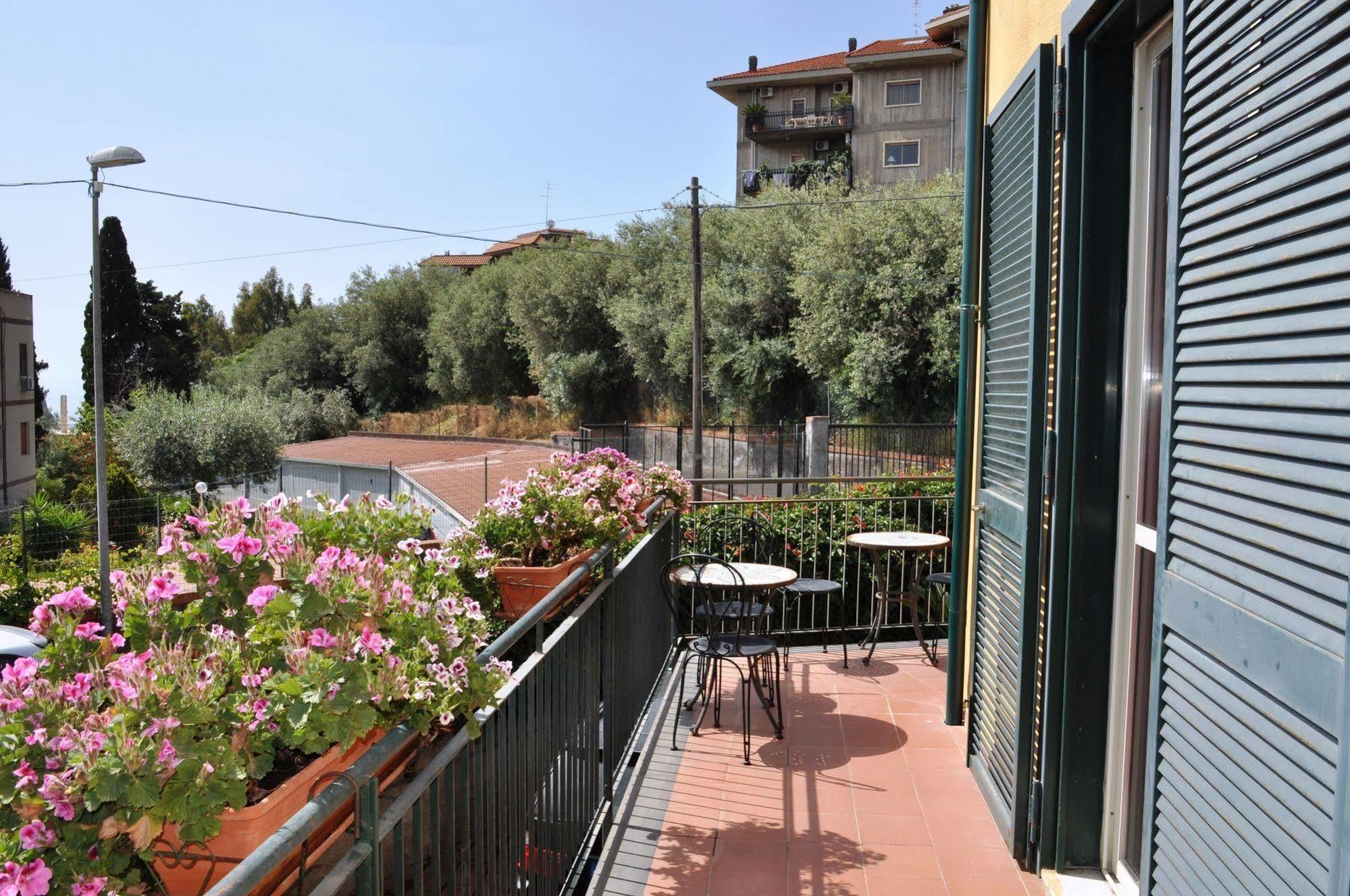 B&B Stella Marina Aci Trezza Exteriör bild