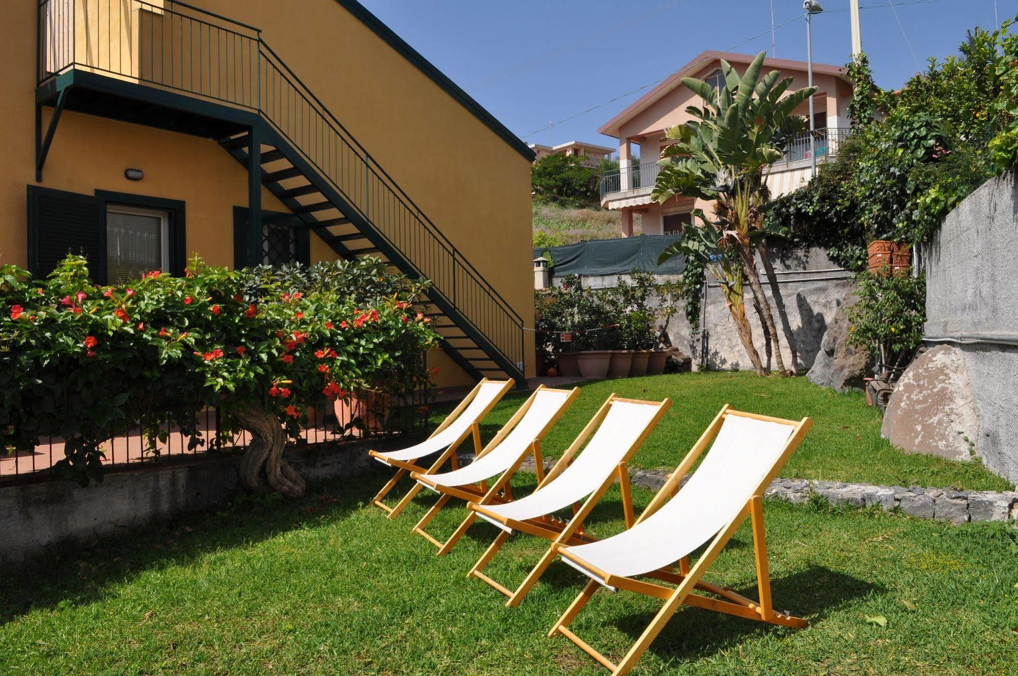 B&B Stella Marina Aci Trezza Exteriör bild